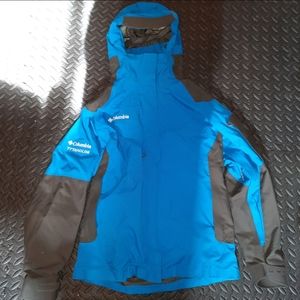 Womens Columbia Titanium rain jacket